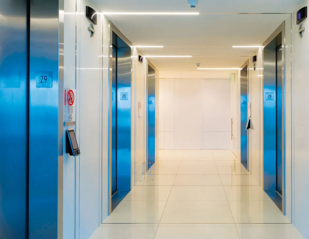 Sistema de segurança com catracas